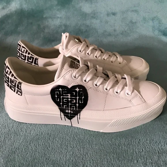 Givenchy City Sport Graffiti Logo Leather Sneakers size 7.5 Woman’s shoes - Picture 4 of 10